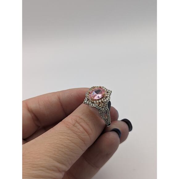 Pink Princess Crystal Ring Glam Sparkly Cubic Zirconia Elegant Fashion Jewelry - Picture 3 of 4